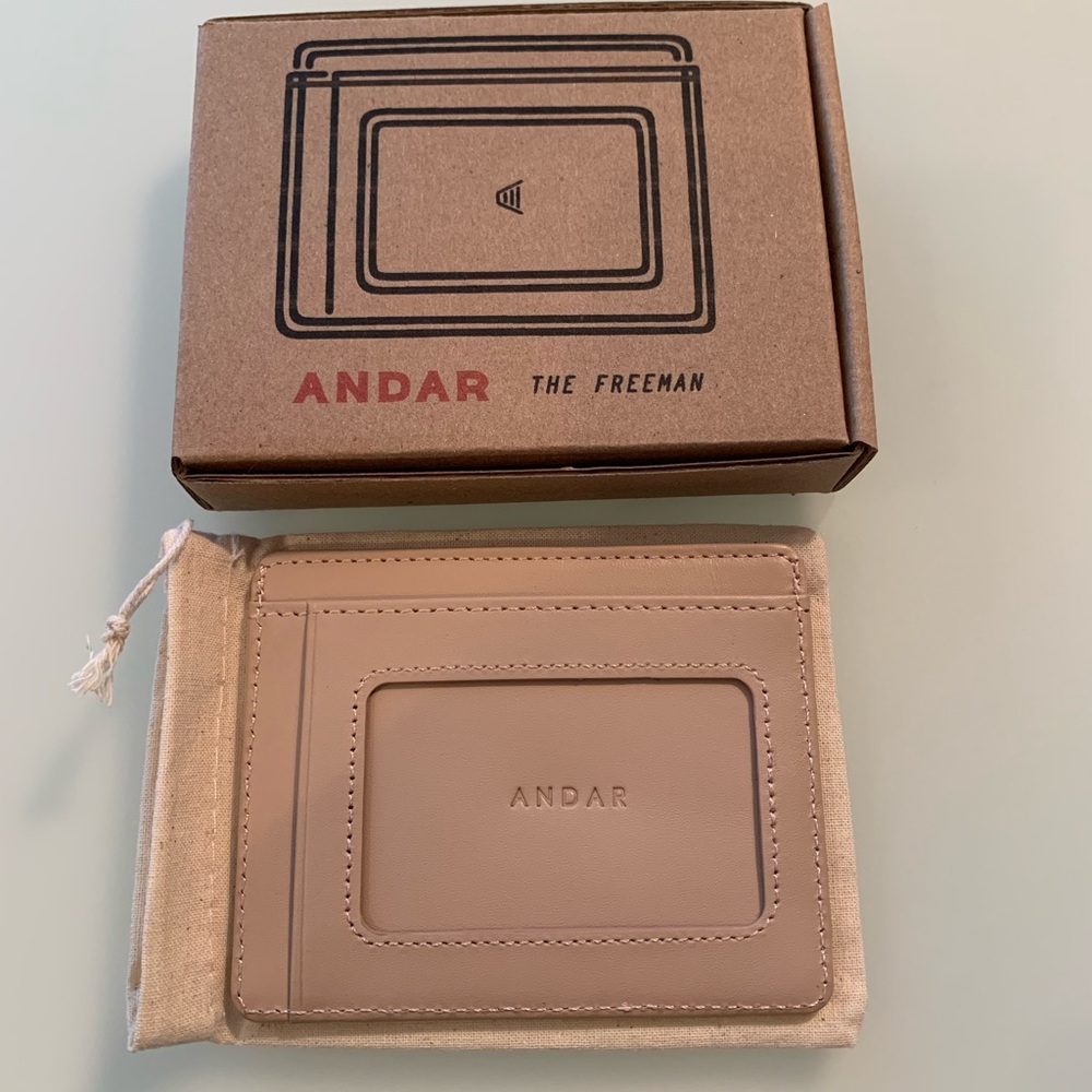 NIB Andar Freeman Blush Leather Wallet